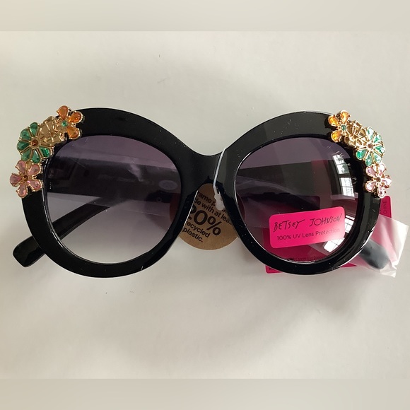 Betsey Johnson Accessories - Betsey  Johnson Jewel Sunglasses Black New